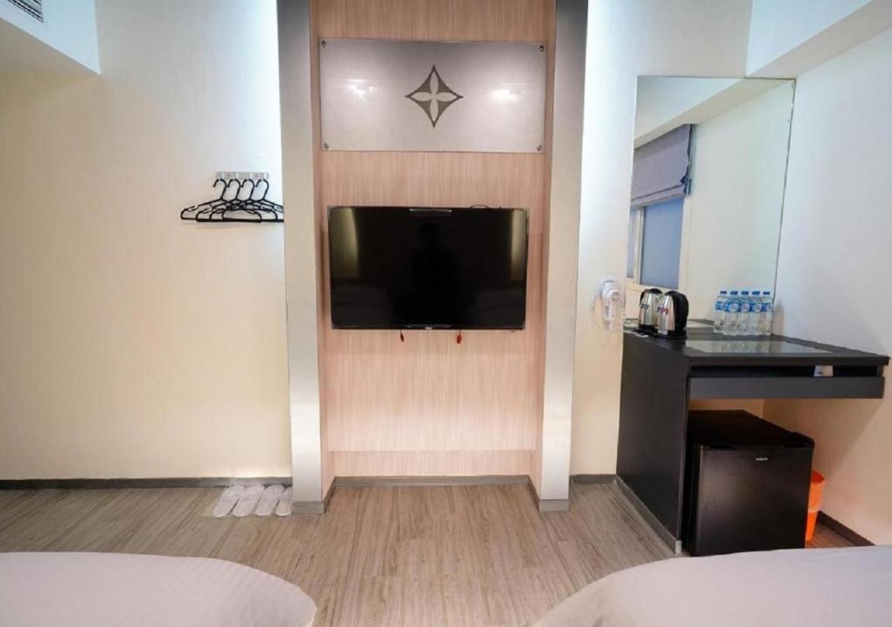 Walker Hotel - Sanchong Тайбэй Экстерьер фото